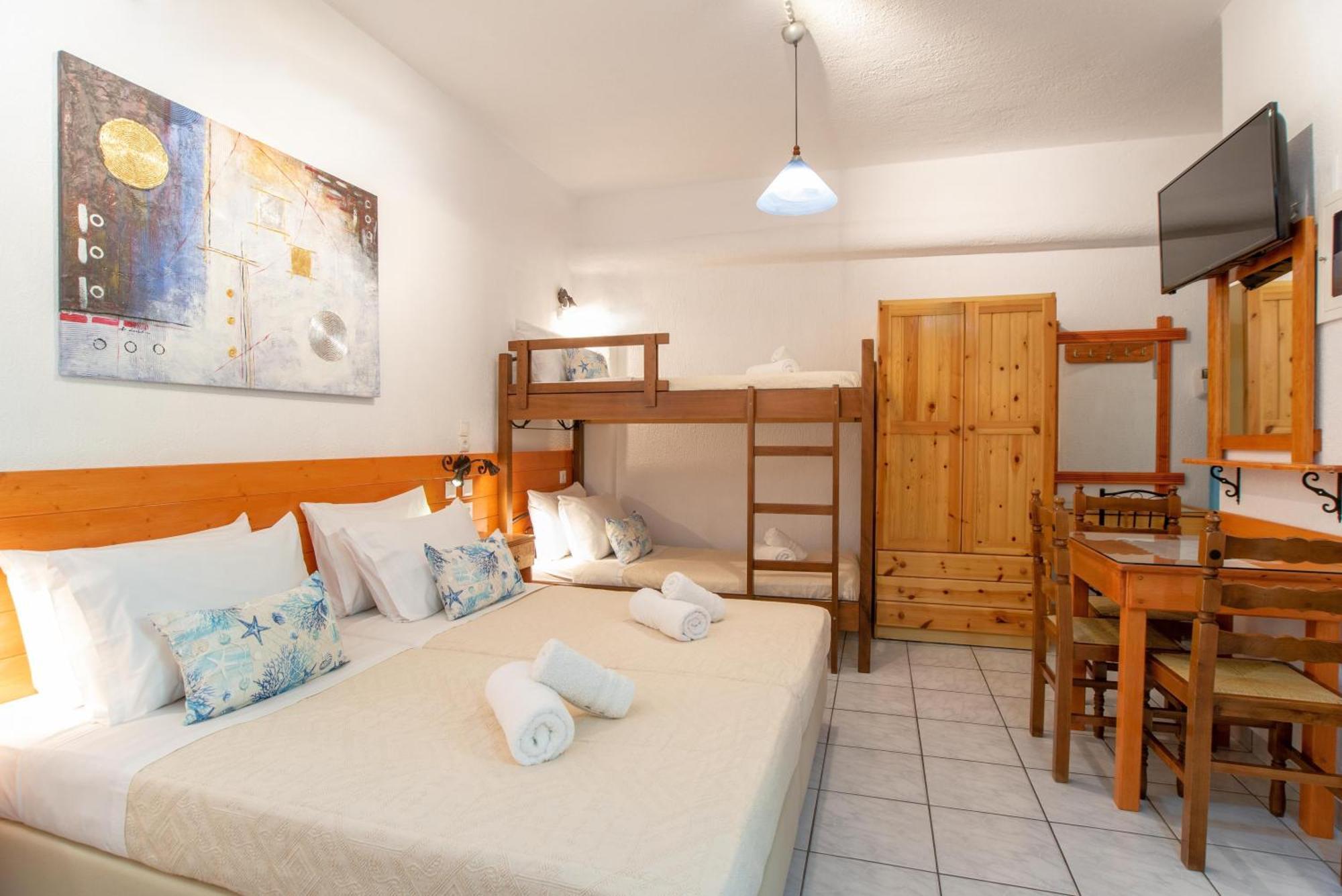 Kontaratos Studios & Apartments Páros Zewnętrze zdjęcie