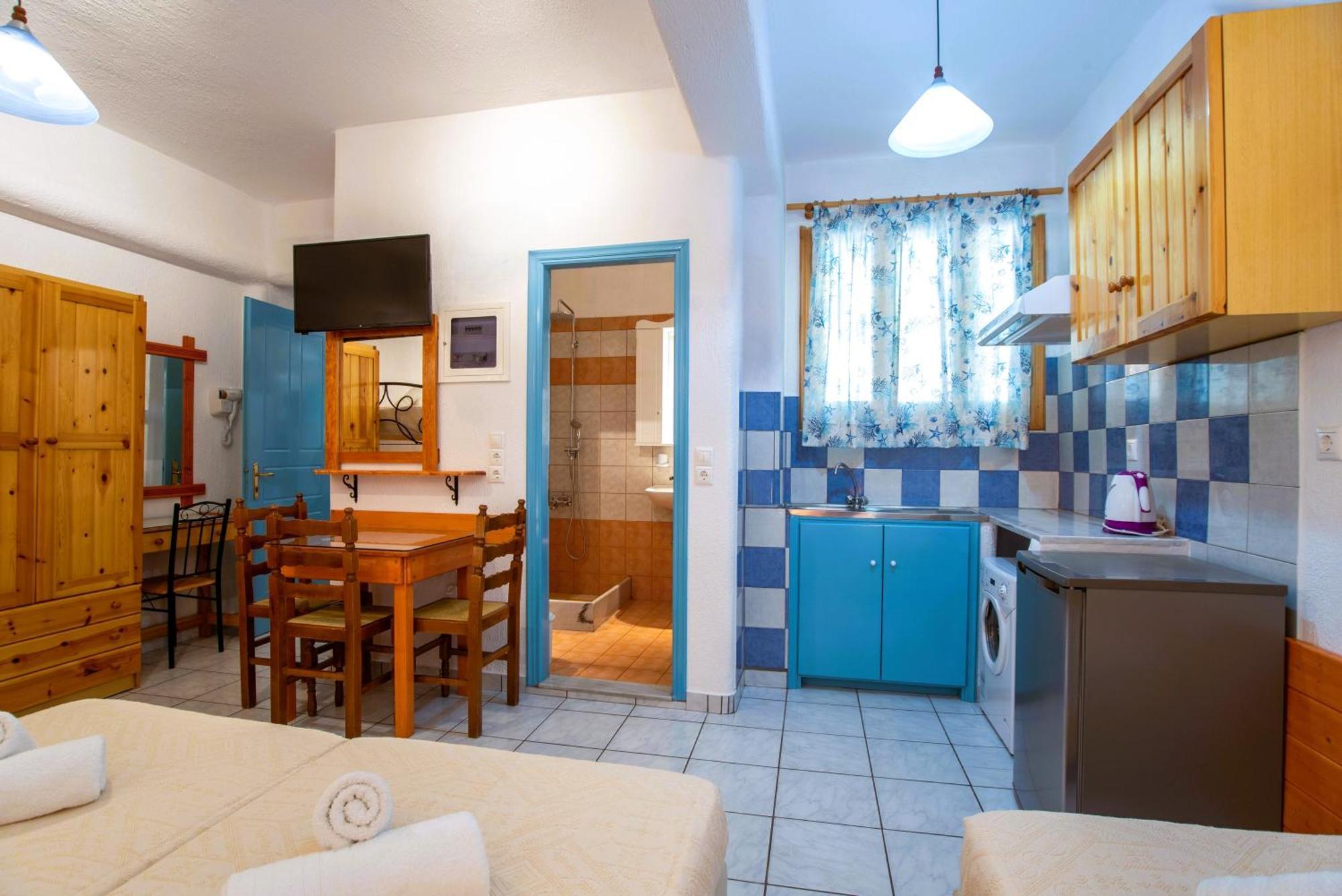 Kontaratos Studios & Apartments Páros Zewnętrze zdjęcie