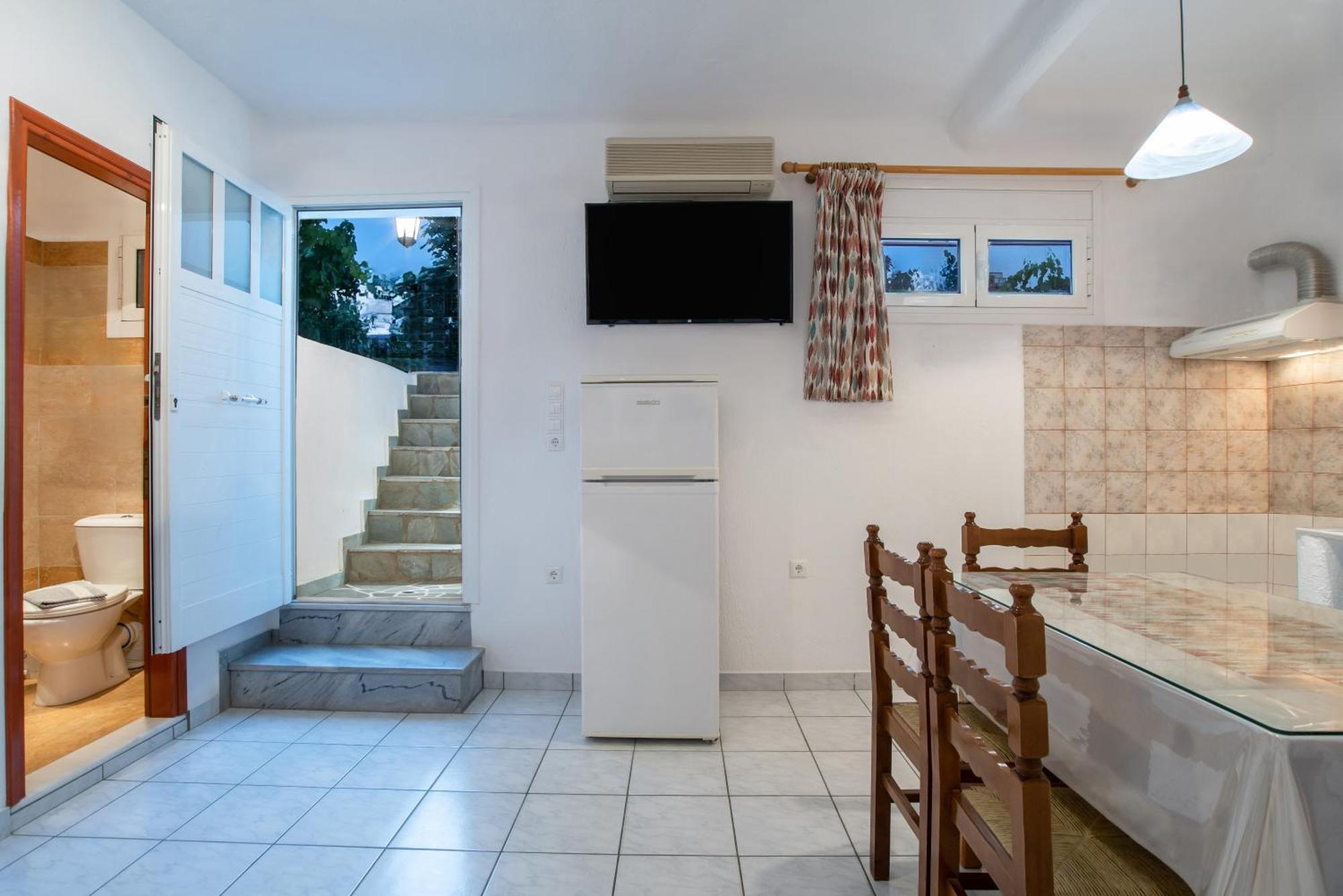 Kontaratos Studios & Apartments Páros Zewnętrze zdjęcie